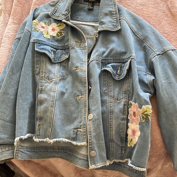 Forever 21 Vintage style flower jean jacket - Picture 2 of 2